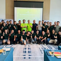 杭州瑞年攜手意大利綠色肥料集團(tuán)技術(shù)代表到訪海南
